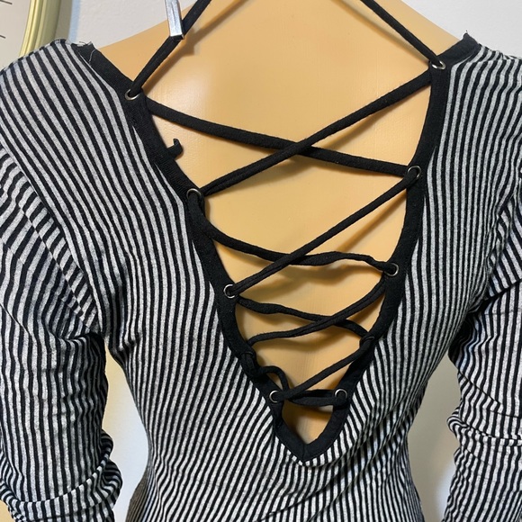 guess sweater dress size M - Picture 4 of 8